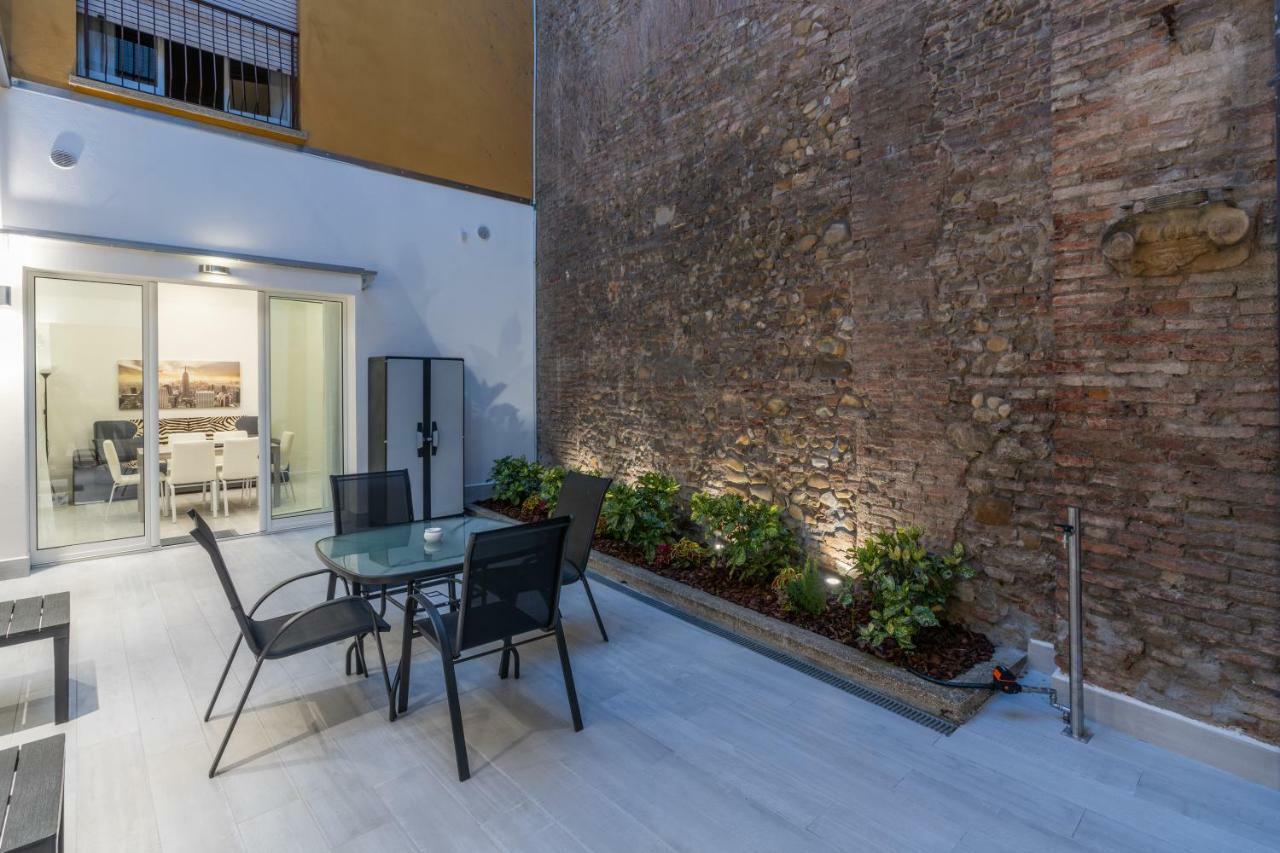 Dimora Santo Stefano: Ampia, Con Giardino Privato Lägenhet Bologna Exteriör bild