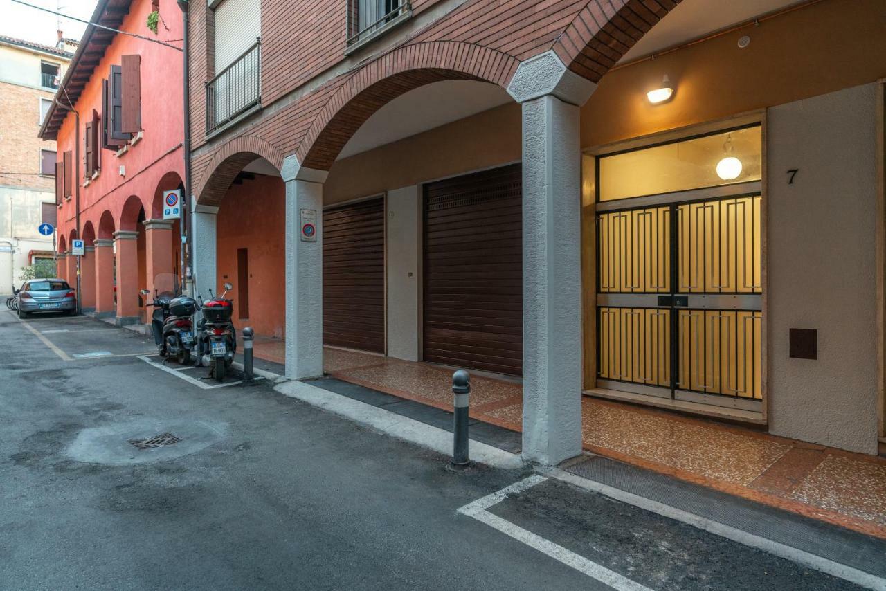 Dimora Santo Stefano: Ampia, Con Giardino Privato Lägenhet Bologna Exteriör bild