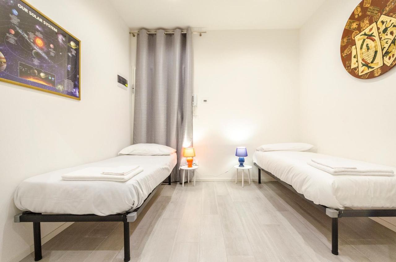 Dimora Santo Stefano: Ampia, Con Giardino Privato Lägenhet Bologna Exteriör bild