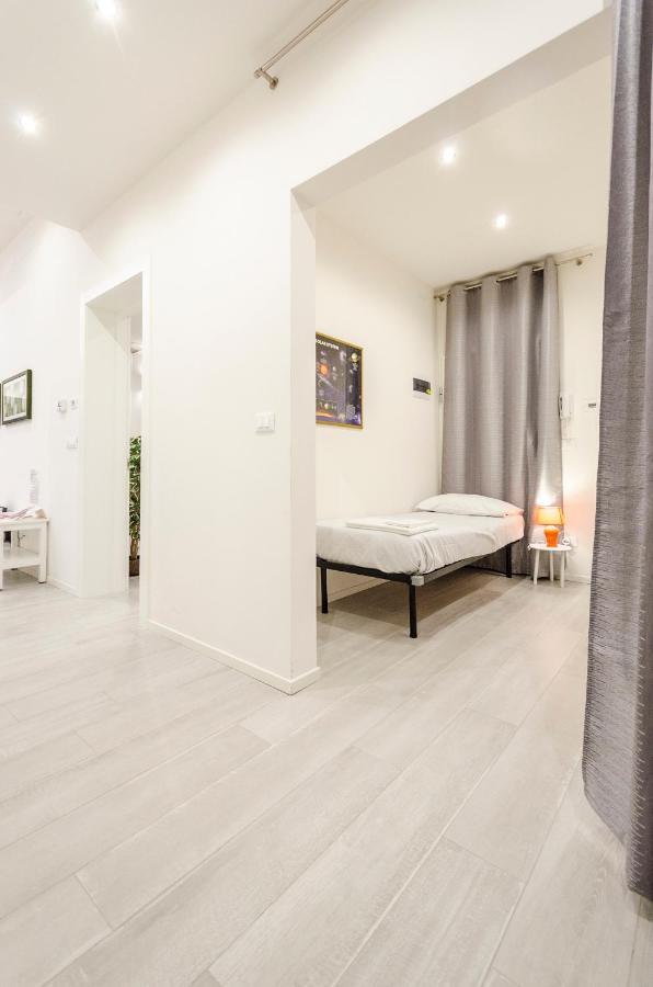 Dimora Santo Stefano: Ampia, Con Giardino Privato Lägenhet Bologna Exteriör bild